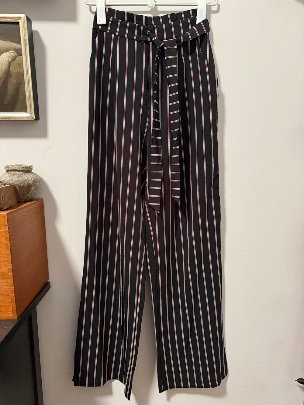 Nordstrom Black Wide-Leg Flowy Pants Red & White Vertical Stripes & Tie Belt